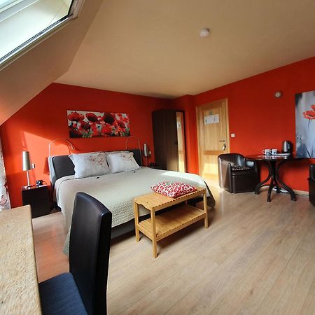B&B Herberg Boerenhol De Mote Bvba Poperinge Exterior foto